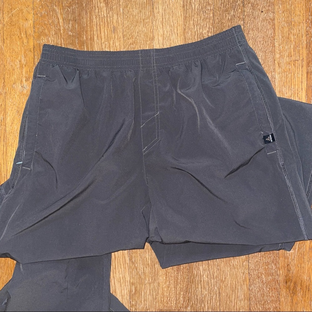 PRANA “breathe” Yoga Pants w Zipper Pockets